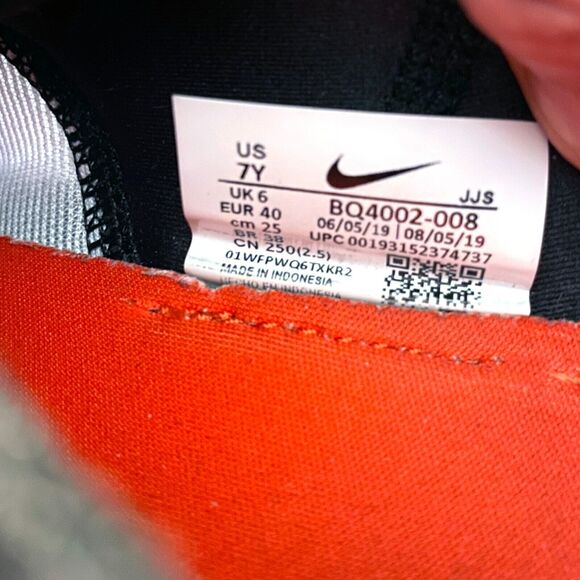 Nike React Presto Lightning GS Trouble At Home Boys Girls BQ4002-008 US Size 7Y - Picture 8 of 8